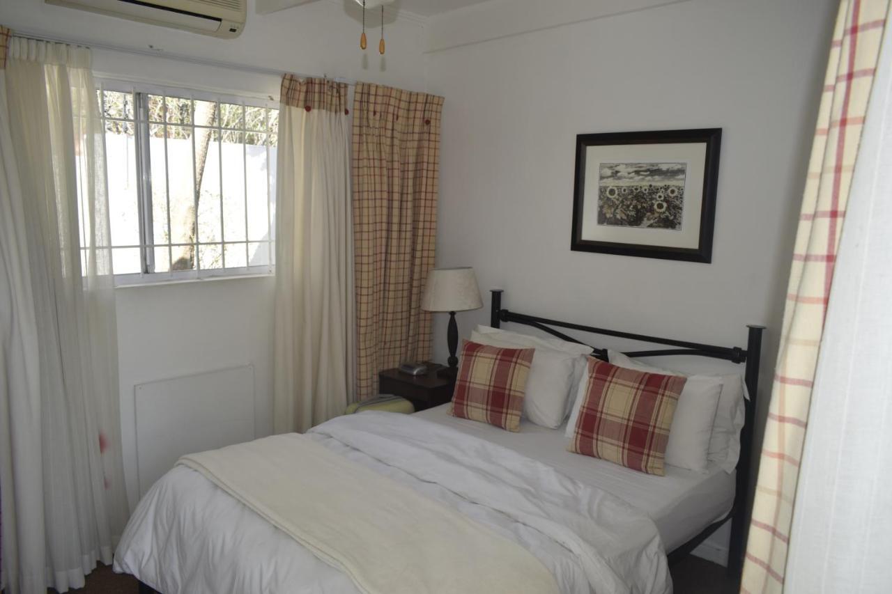 Lala Nathi Hotel มิดแรนด์ ภายนอก รูปภาพ